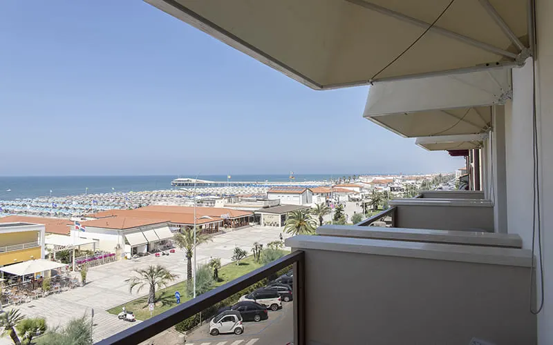 camera fronte mare 7