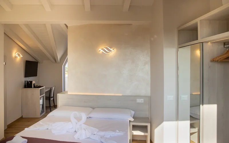 suite gorgona 5