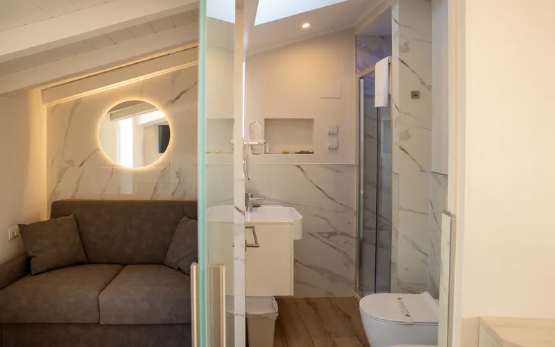 suite gorgona 9